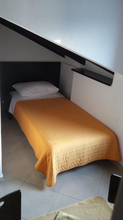 Apartments Riva 特罗吉尔 客房 照片